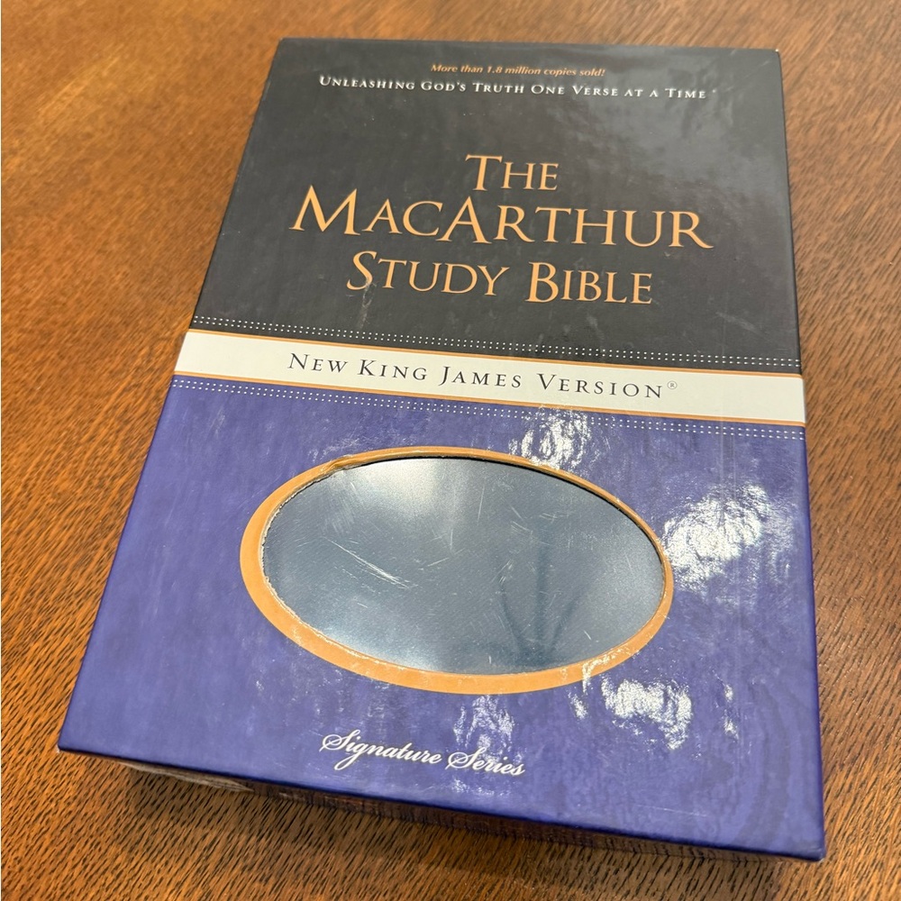 DADS ESTATE: MacArthur Study Bible King James Version